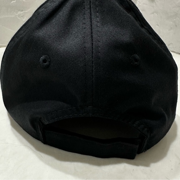 Ruger Firearms Black With Red Logo Strapback Cap Hat Embroidered - Picture 5 of 9